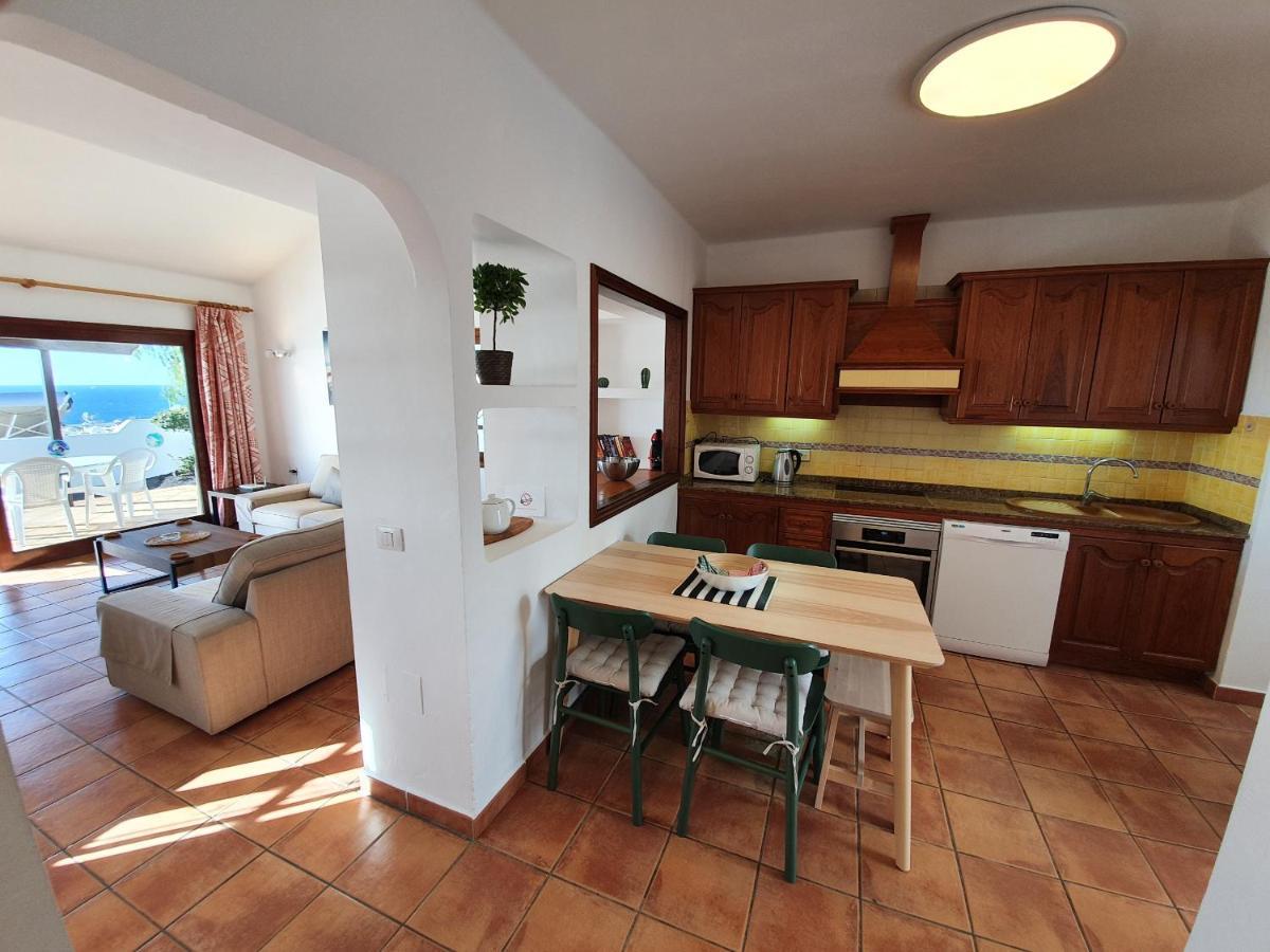 2 Bedroom Villa 'The Bungalow' With Private Heated Pool. Puerto del Carmen (Lanzarote) Exterior foto
